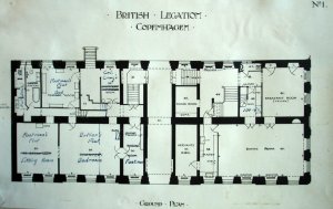 Residence ground floor plan, with flat occupying former chancery space (on left).
