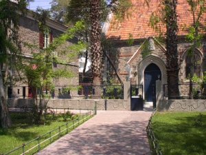 Consulate church (1899) and vicarage (1911), 2005.