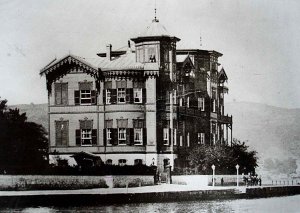 Summer residence from the south.