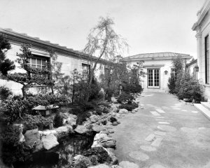 Residence courtyard, with ballroom on the right and staff quarters on the left.