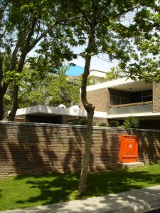 Small staff flats at north end of the Mews, 2005