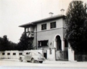 Entrance front of residence, 1958. 